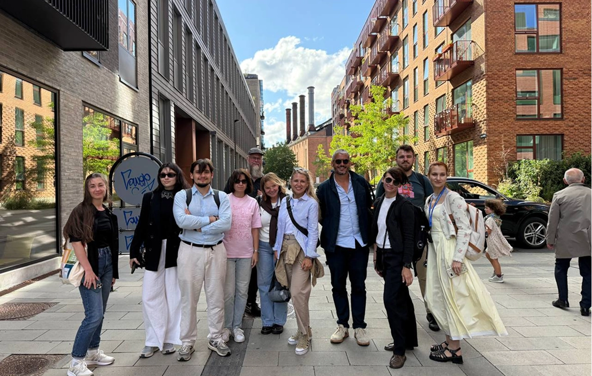 A walk with an architect in the Carlsberg district. Copenhagen
